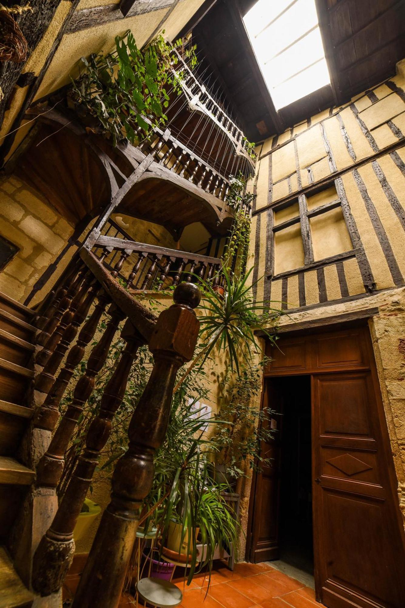 Amani Hostel La Reole Luaran gambar